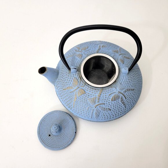 Cast Iron Blue Butterfly Japanese Teapot with Insert - Picture 7 of 9